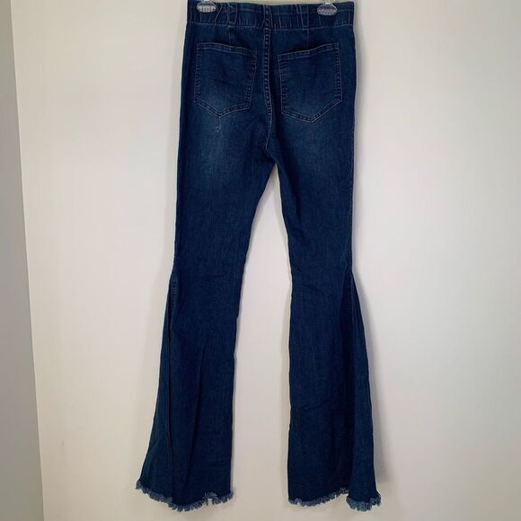 Newbury Kustom Jeans Women’s Medium Blue Medium Wash Pull On Distressed - Picture 5 of 12